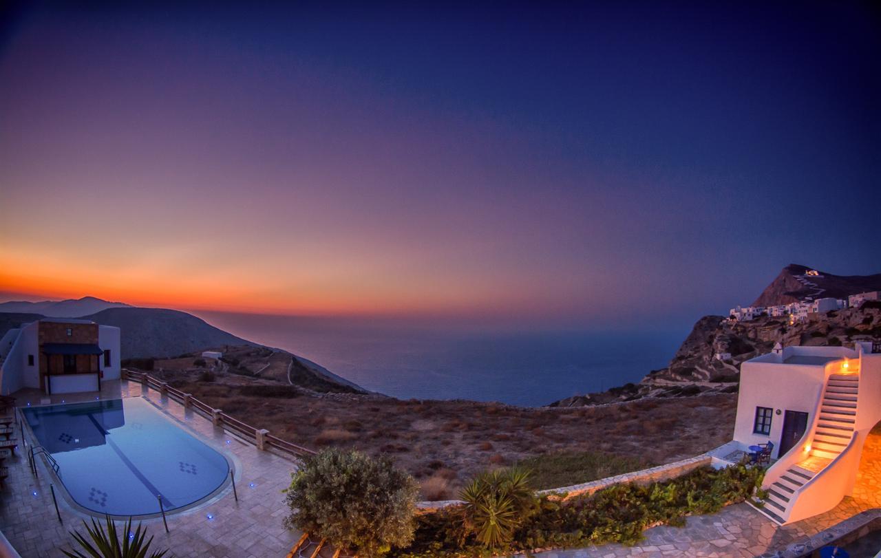 Anemousa Hotel Folégandros Esterno foto